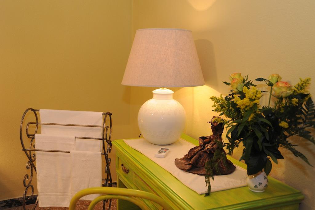 Bed And Breakfast Su Niu Quartucciu Chambre photo